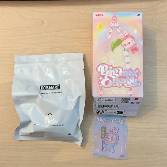 Labubu Big Into Energy Series Phone Charm- Luck - Picture 2 of 7